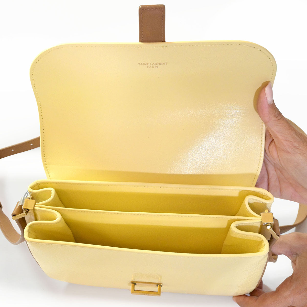 Saint Laurent Borsa a tracolla Saint Laurent Besace Messenger in pelle verniciata monogram beige e pelle marrone